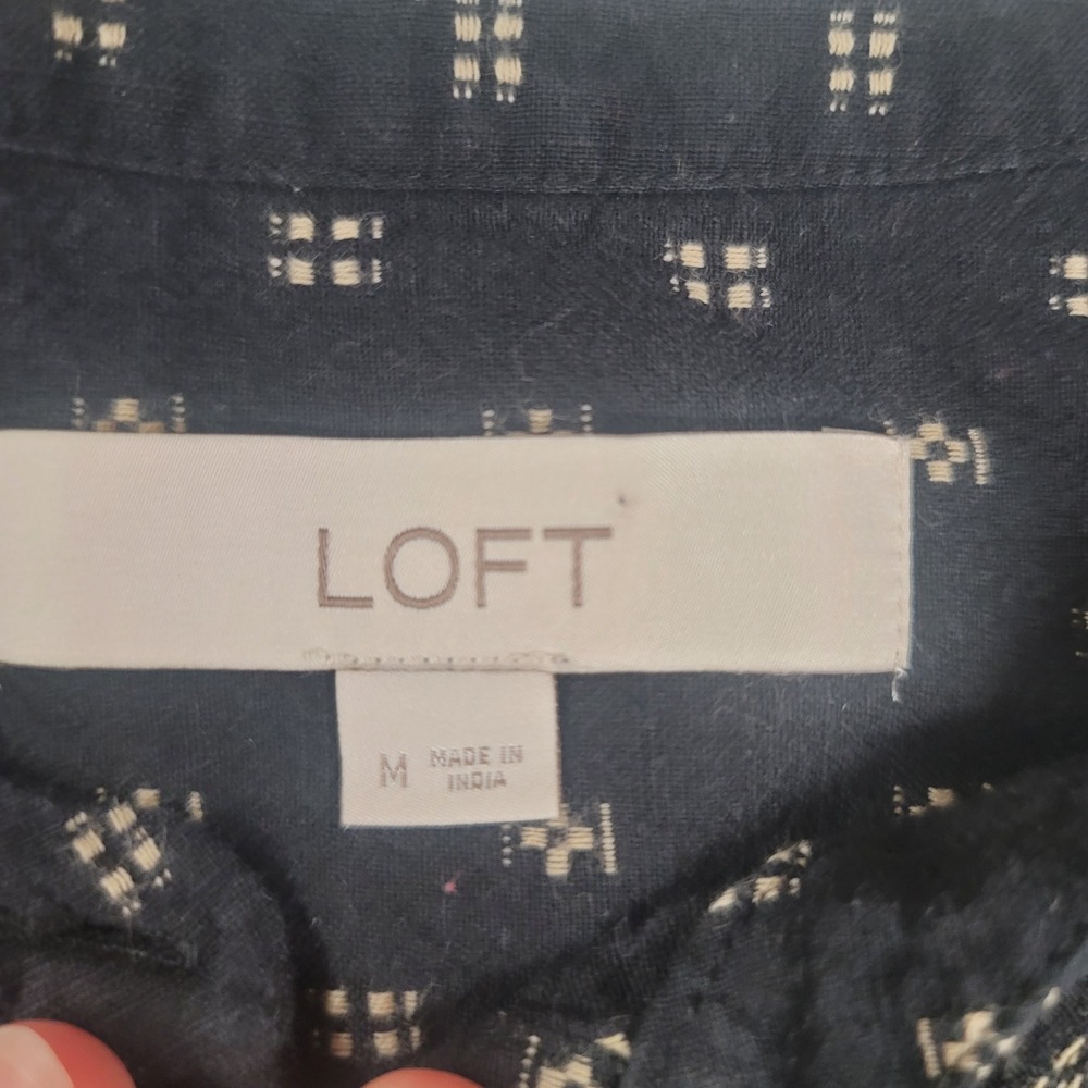 LOFT Black & Beige Sleeveless Blouse Top Womens Sz M Button Front Summer Career - Picture 2 of 4